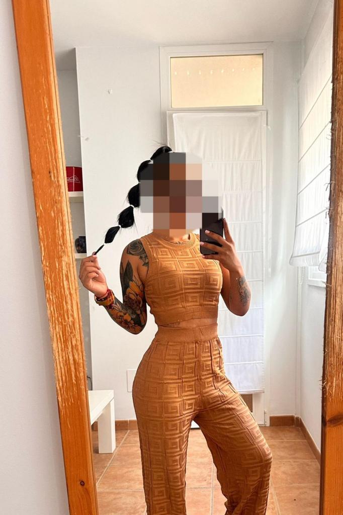 Chica busca chico en Barcelona: 