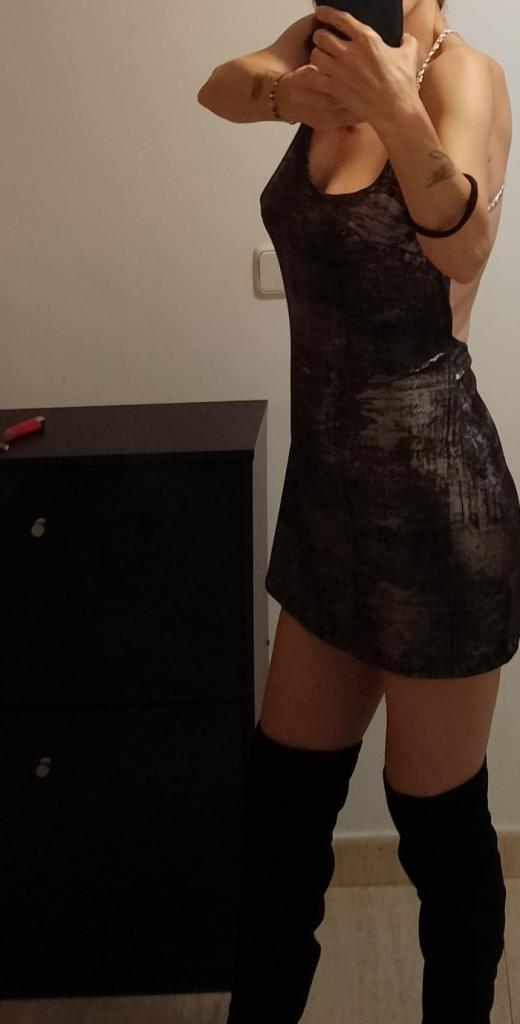 Chica busca chico en Almería: 