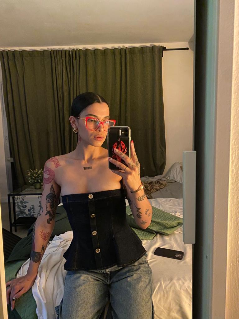 Chica busca chico en Orense: 