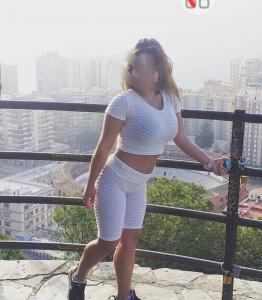 684777923: Chica busca chico en Granada