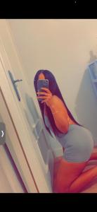 624814282: Chica busca chico en Pontevedra