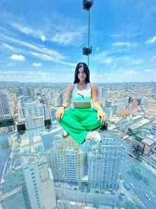 617090999: Chica busca chico en Madrid