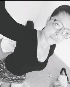 643427801: Chica busca chico en Asturias