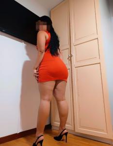 614634381: Chica busca chico en La Coruña