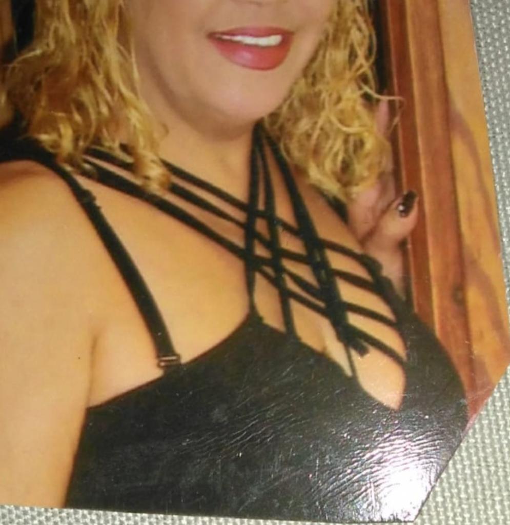 Chica busca chico en Cuenca: 