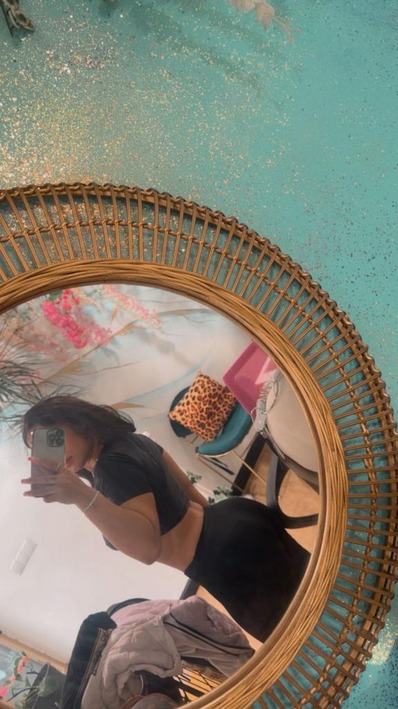 Chica busca chico en Cádiz: 