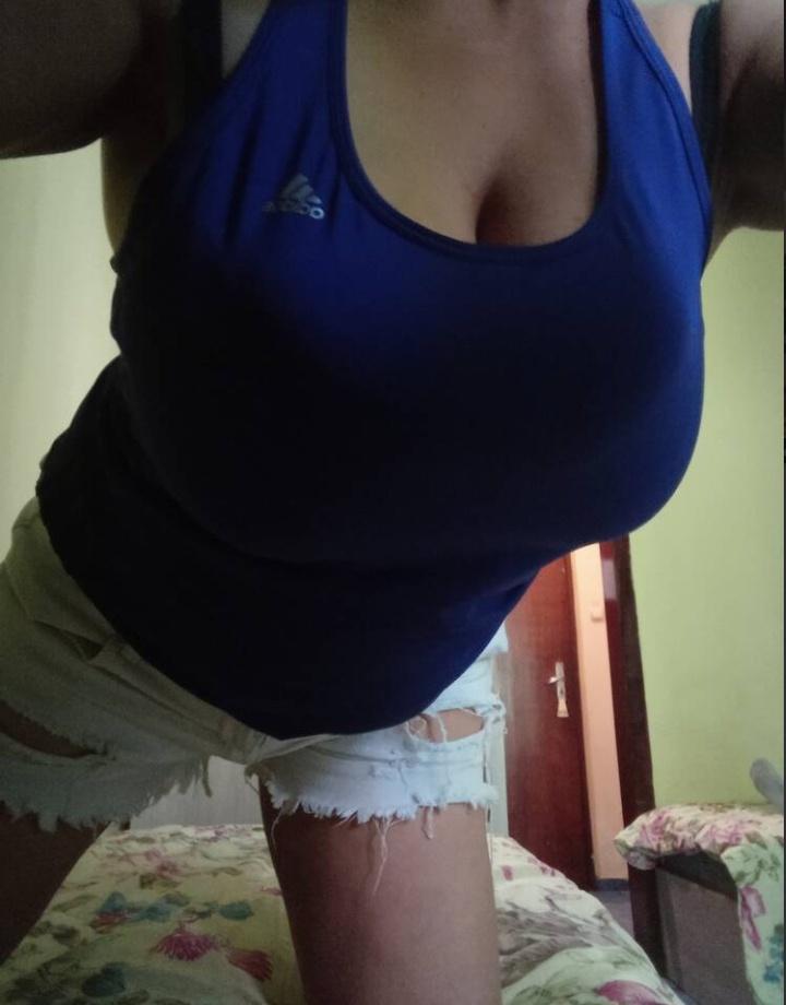 Chica busca chico en Barcelona: 