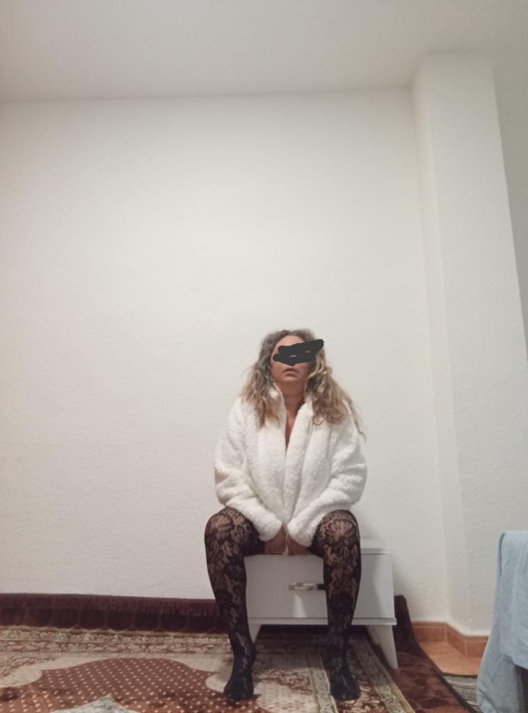 Chica busca chico en Murcia: 