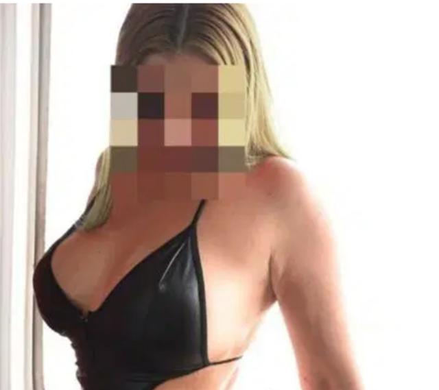 Chica busca chico en Cádiz: 