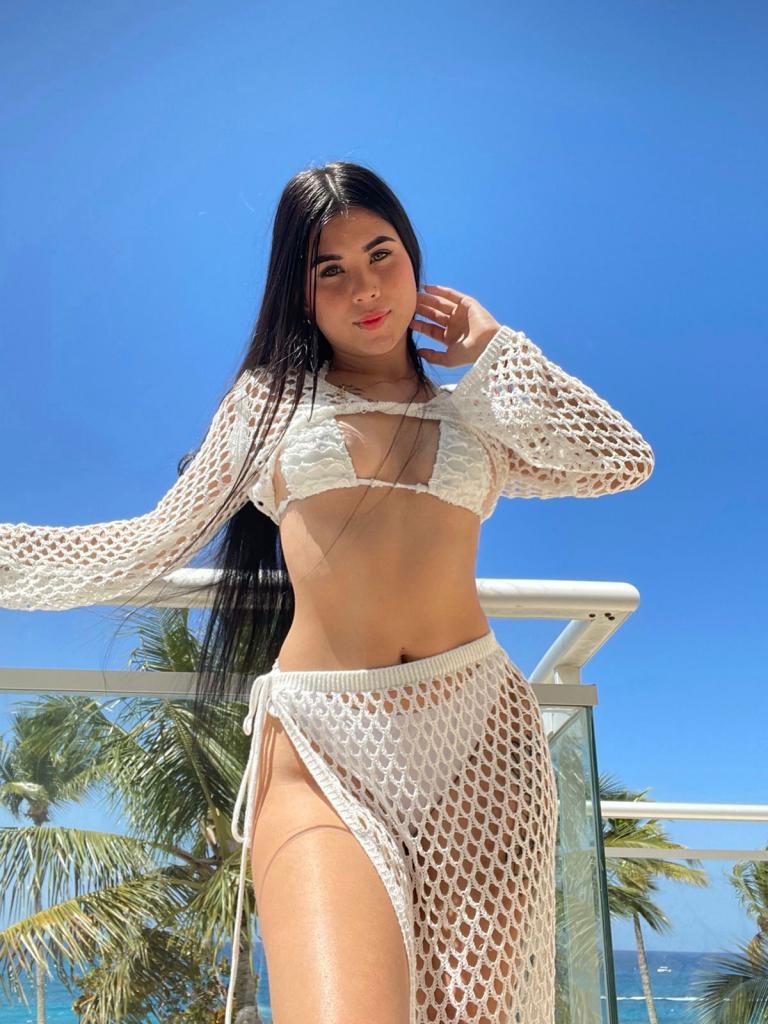 Chica busca chico en Cantabria: Chica busca chico