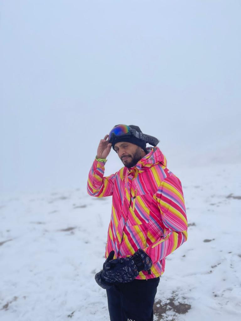 604353513: Chico busca chica en Gerona