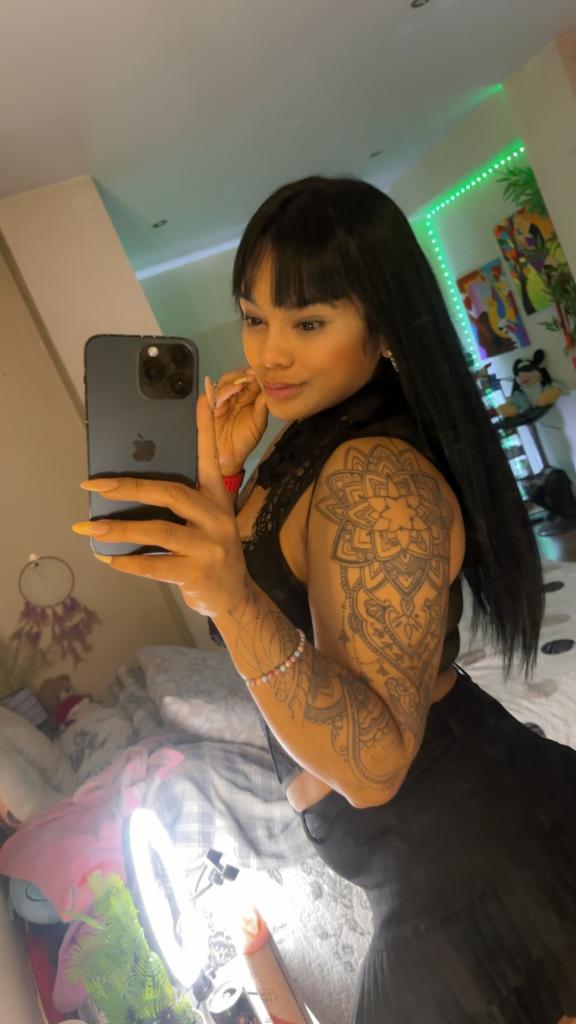 Chica busca chico en Orense: 