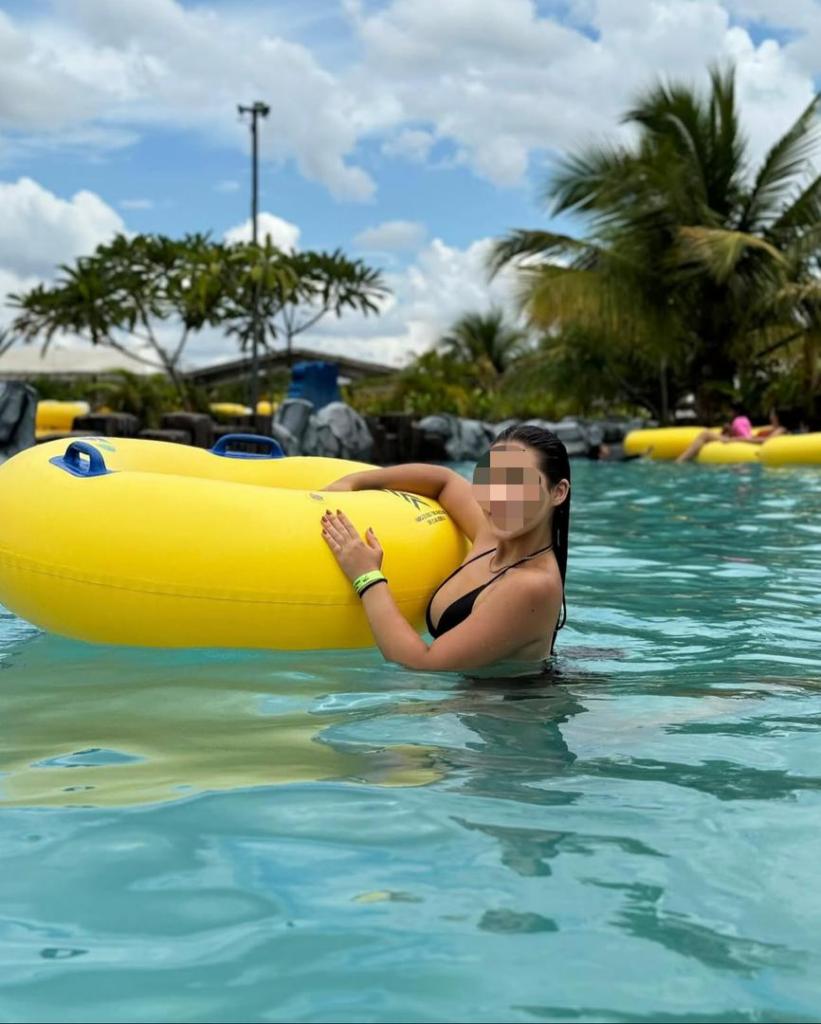 Chica busca chico en Tenerife: 