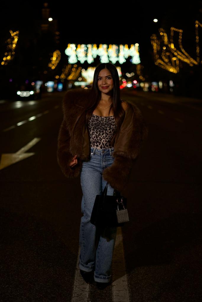 Chica busca chico en Málaga: Chica busca chico