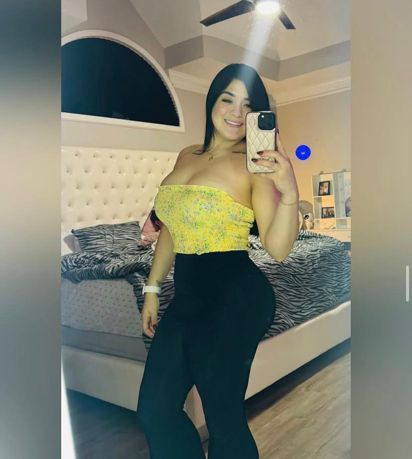 Chica busca chico en La Coruña: 