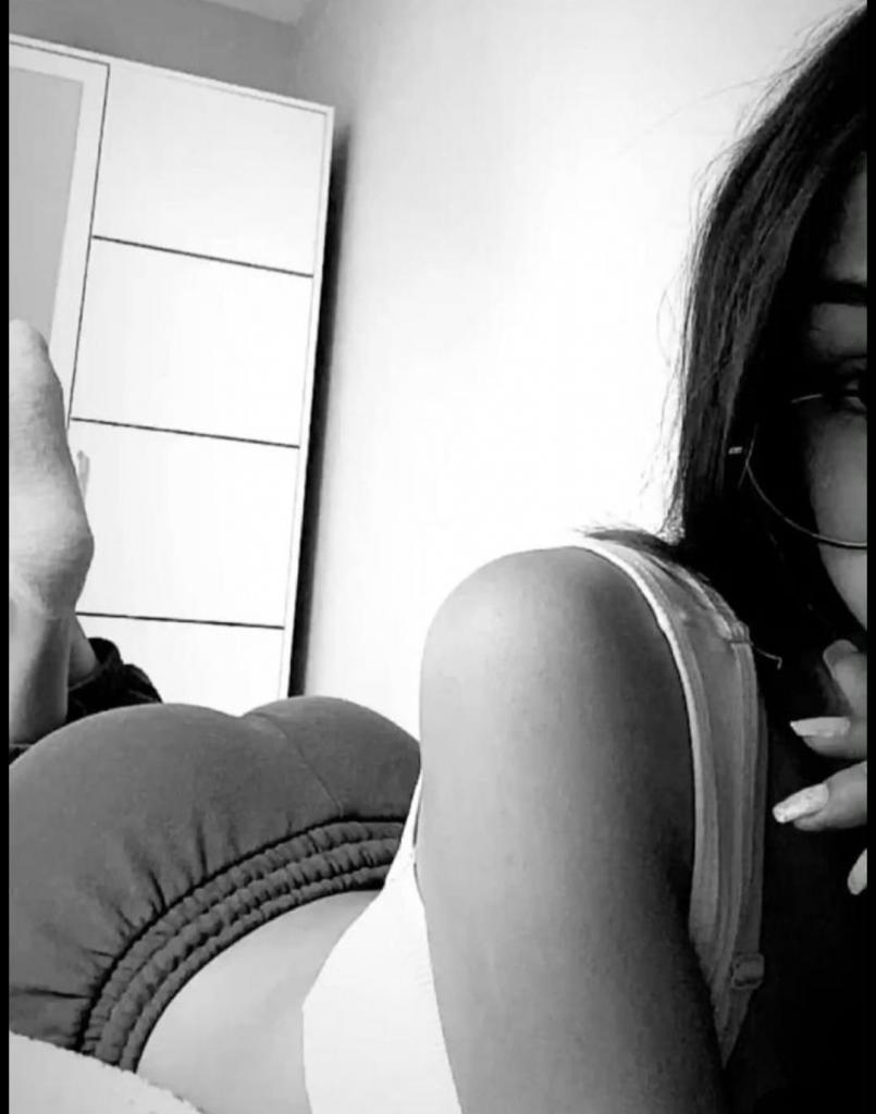 Chica busca chico en Valencia: 