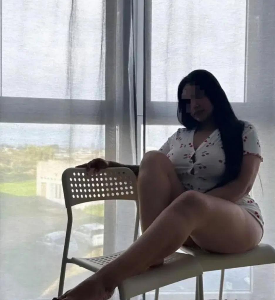 Chica busca chico en Murcia: 