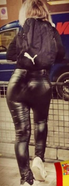 Chica busca chico en Alicante: 