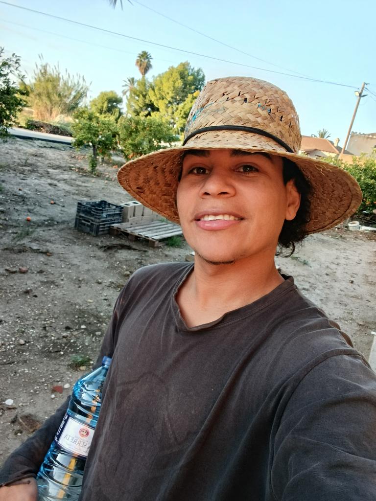 Chico busca chica en Alicante: 