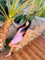 661489044: Chica busca chico en Barcelona