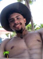 613487438: Chico busca chica en Toledo