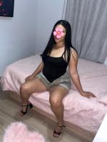 671875430: Chica busca chico en Sevilla