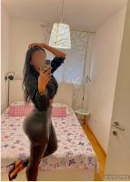 613381339: Chica busca chico en Lugo