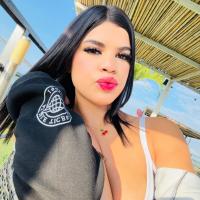 667587677: Chica busca chico en Madrid