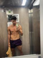 657029390: Chico busca chica en Málaga