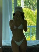 617926097: Chica busca chico en Barcelona