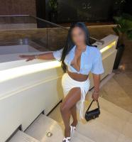 613456269: Chica busca chico en Cádiz