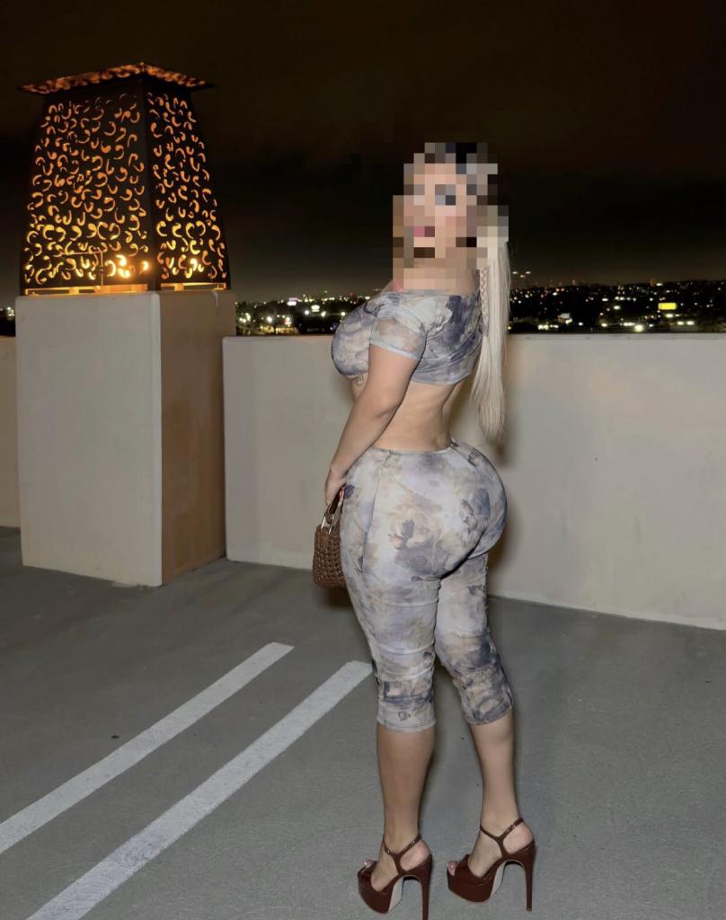 Chica busca chico en Lugo: 