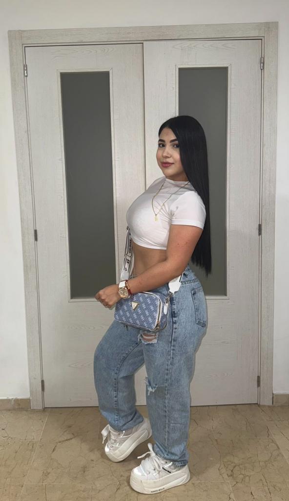 Chica busca chico en Cádiz: 