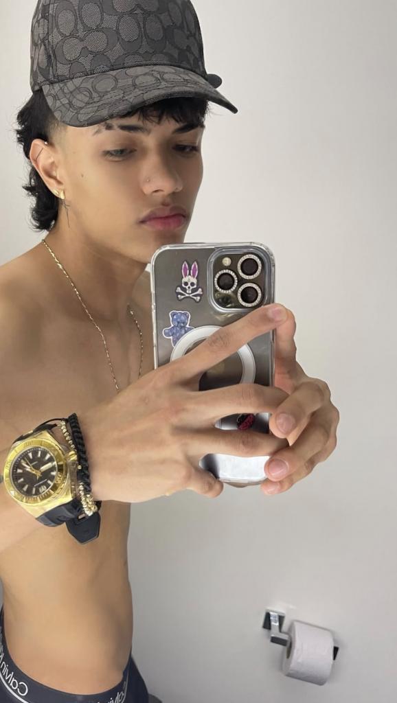 Chico busca chica en Valencia: 