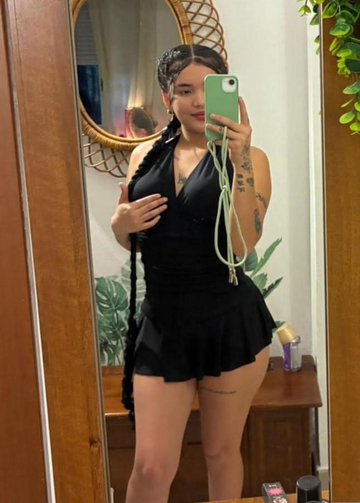 Chica busca chico en Almería: 