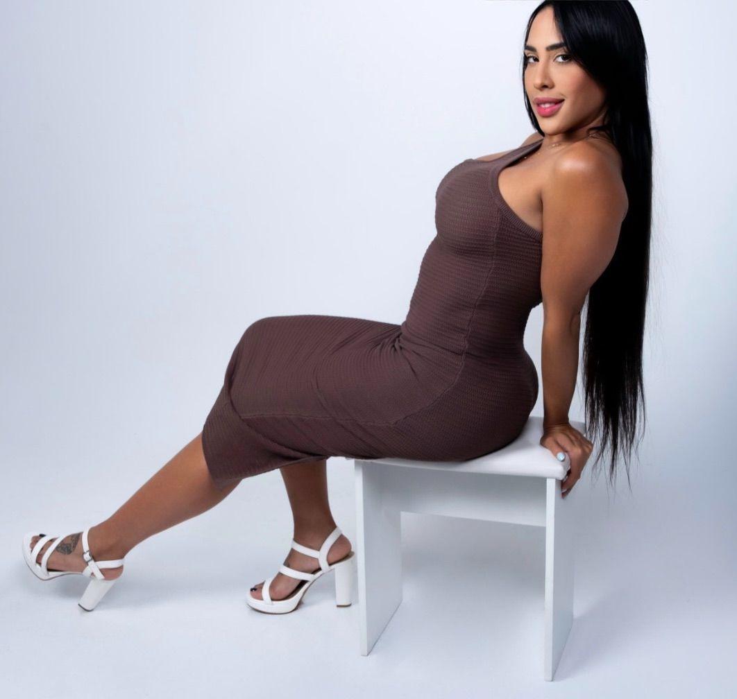 Chica busca chico en Tenerife: 