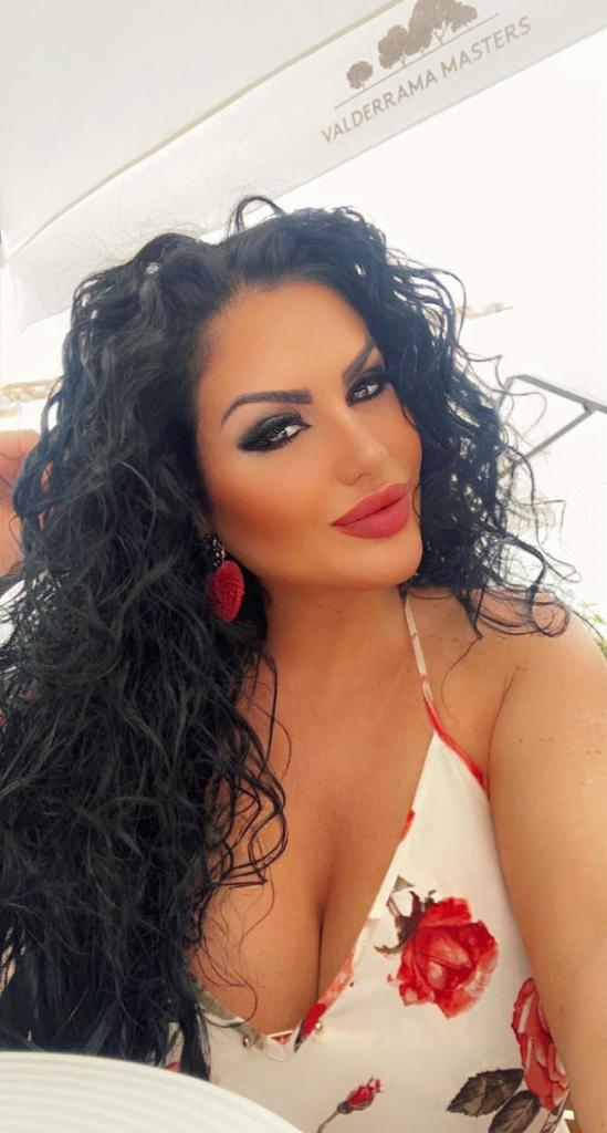 Chica busca chico en Almería: 