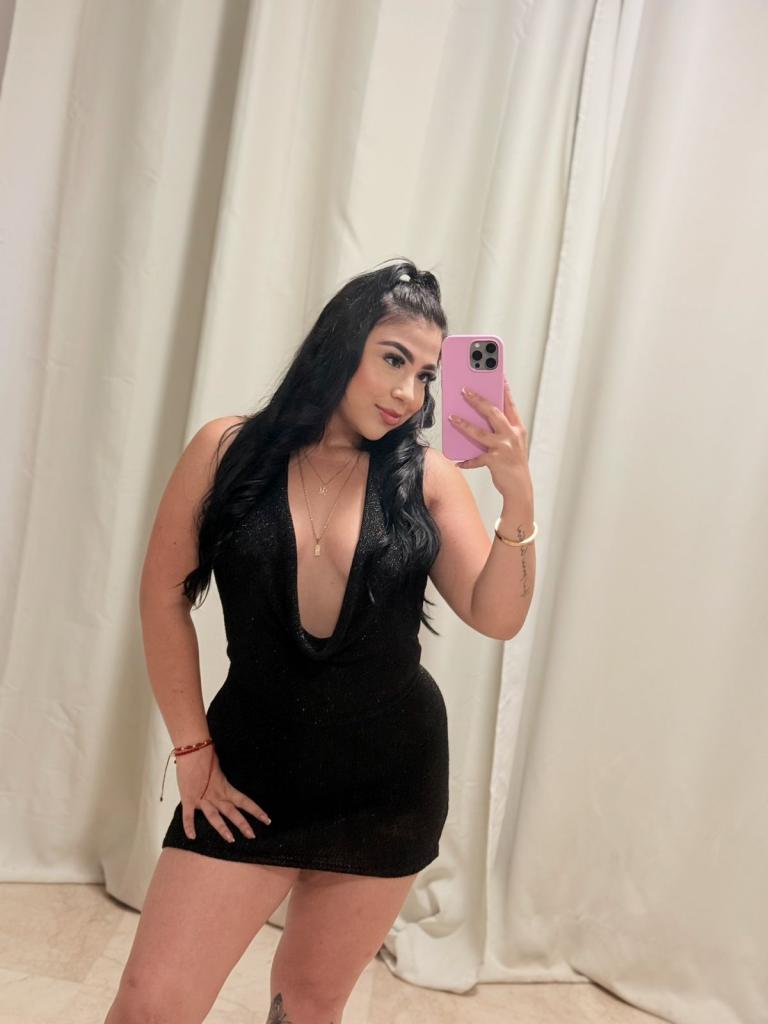 Chica busca chico en Cádiz: 