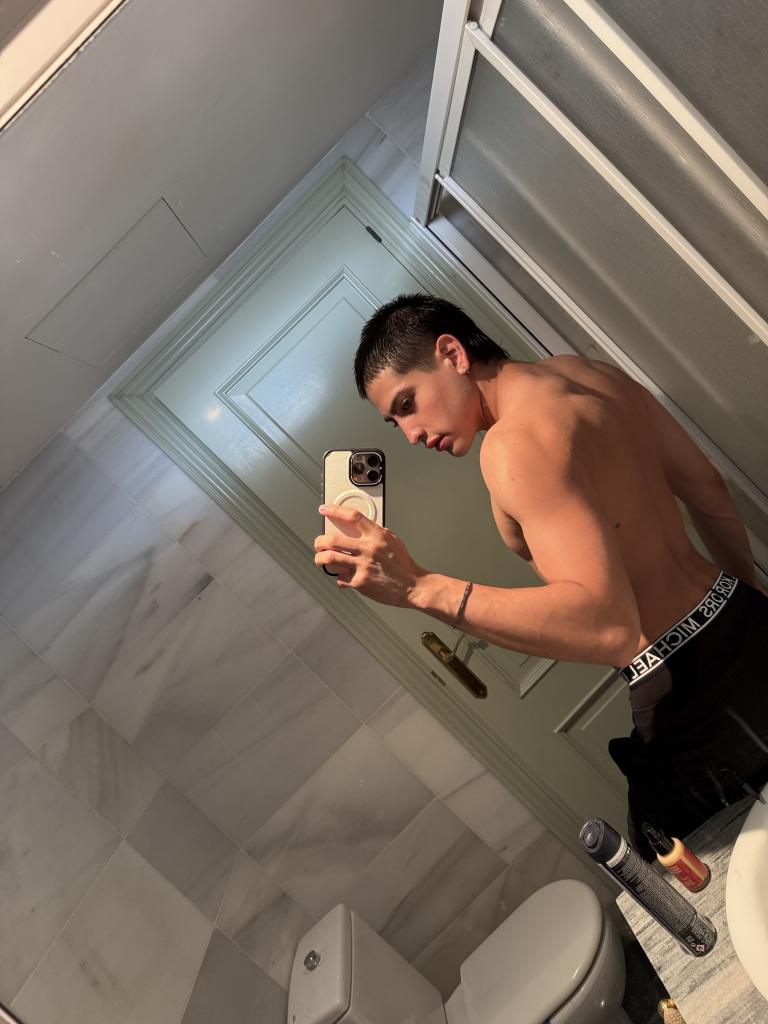 Chica busca chico en Valencia: 