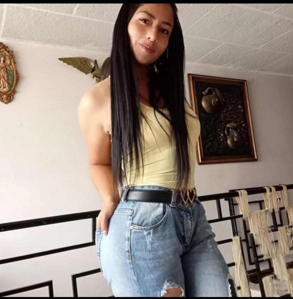 Chica busca chico en Tenerife: 