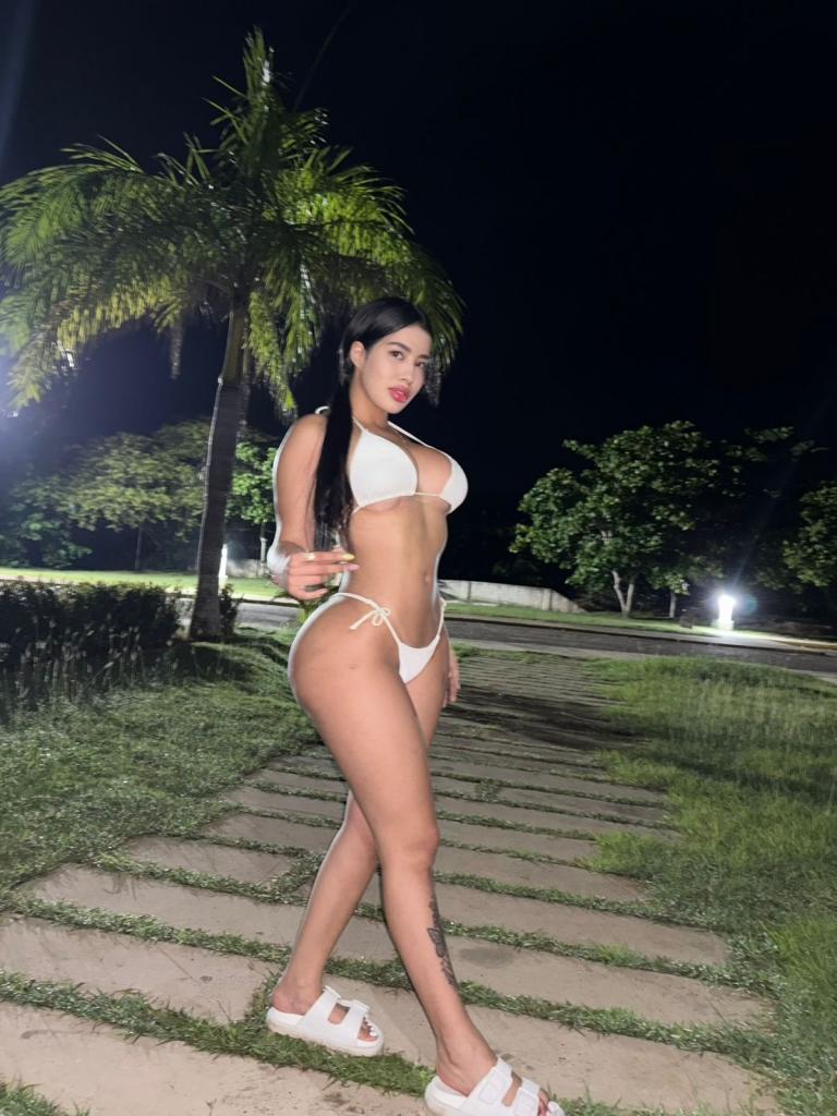 Chica busca chico en Alicante: 