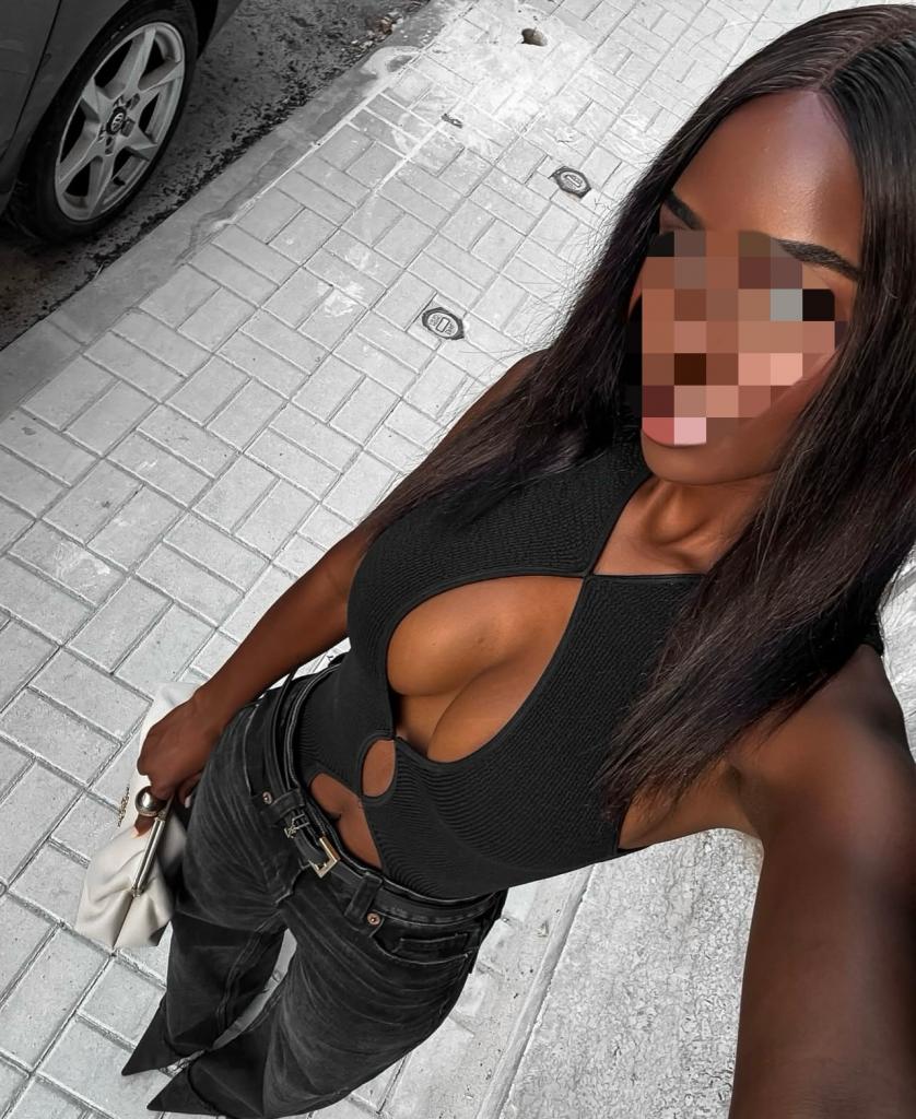 Chica busca chico en Mallorca: 