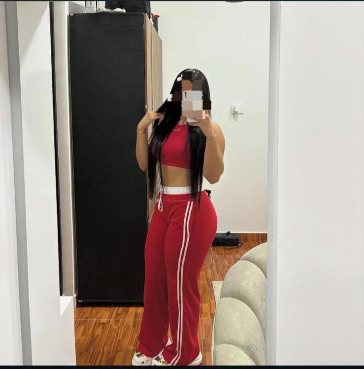 Chica busca chico en Cádiz: 