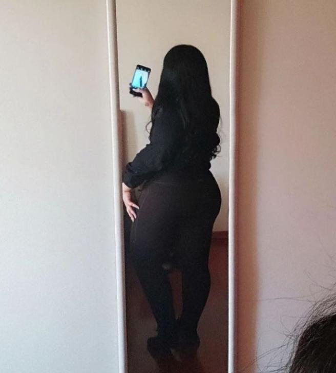 Chica busca chico en Murcia: 