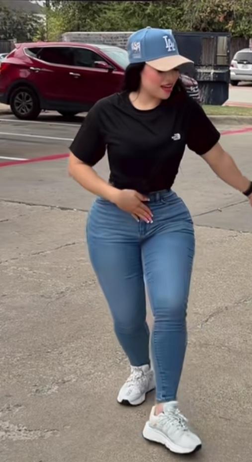 624356846: Chica busca chico en Zaragoza