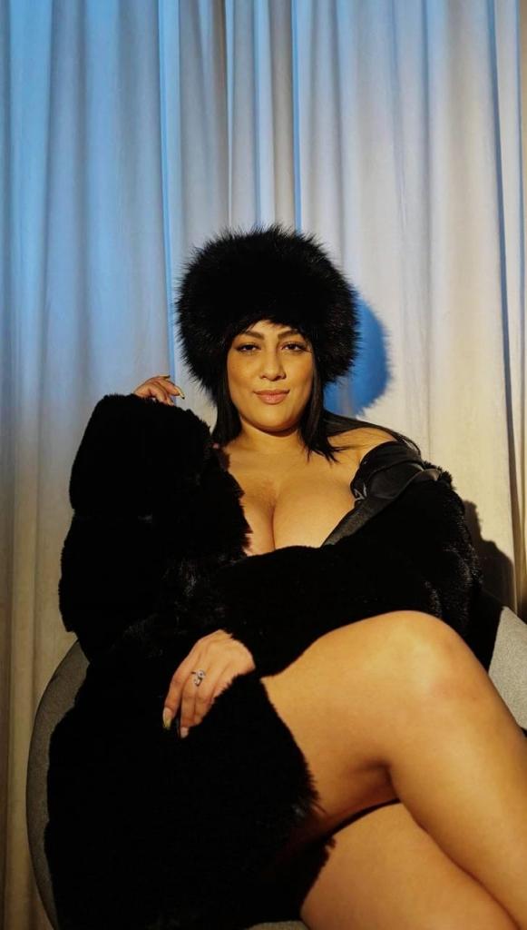 631188832: Chica busca chico en Alicante