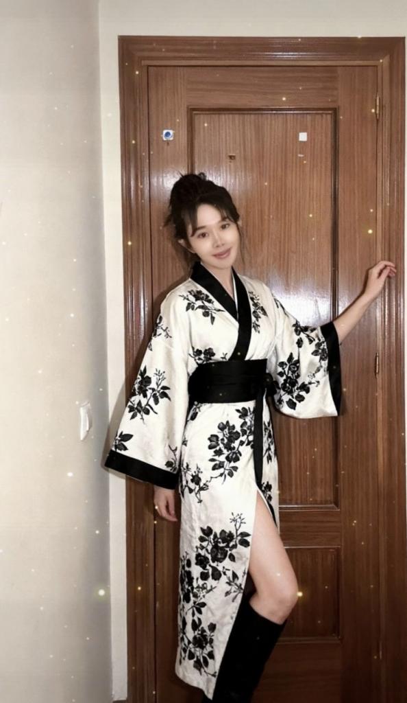 664078549: Chica busca chico en Alicante