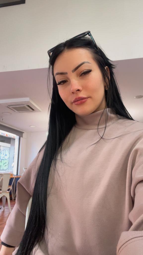 Chica busca chico en Alicante: 