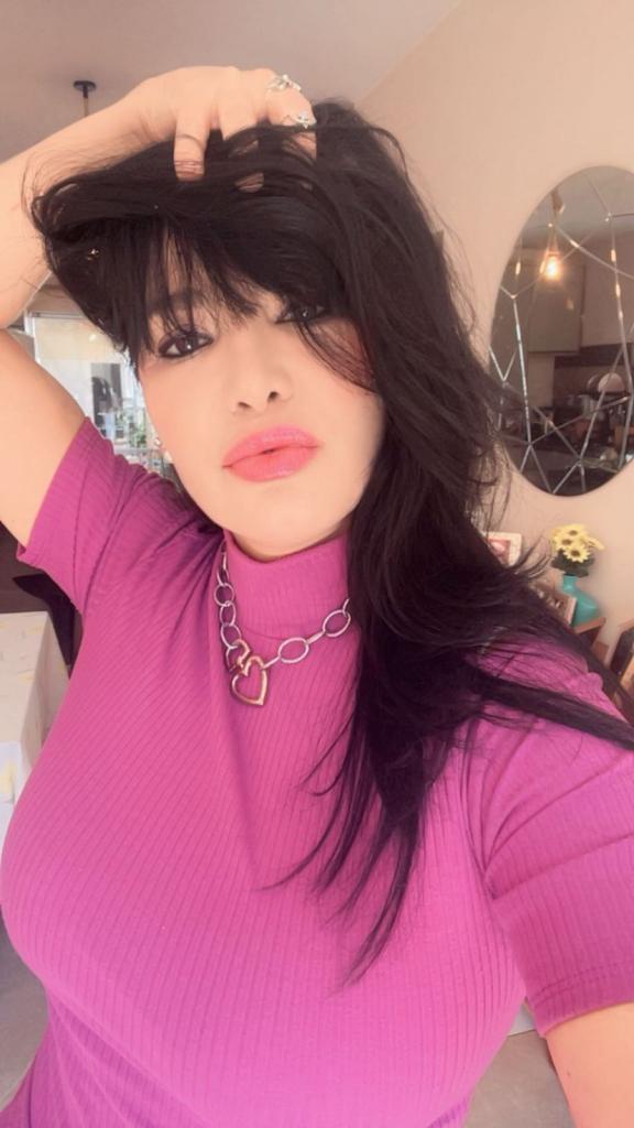 623455202: Chica busca chico en Gerona