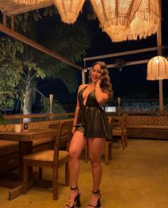 623493859: Chica busca chico en Tenerife